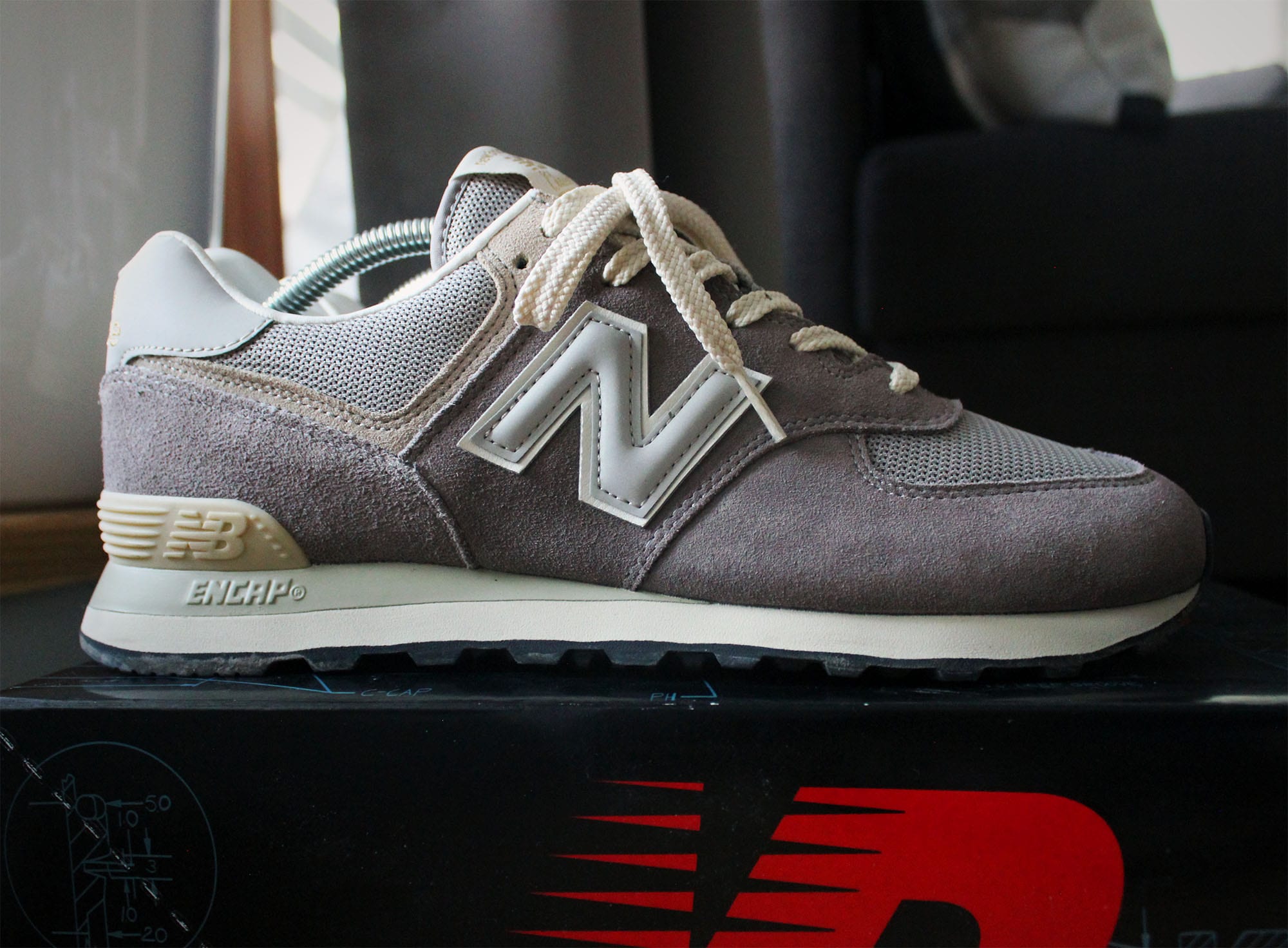 new balance 574 friends and family 4