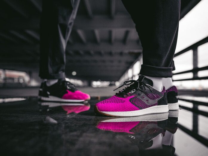 solebox x Saucony Shadow 5000 EVR Pink Devil solebox x Saucony Shadow 5000 EVR Pink Devil
