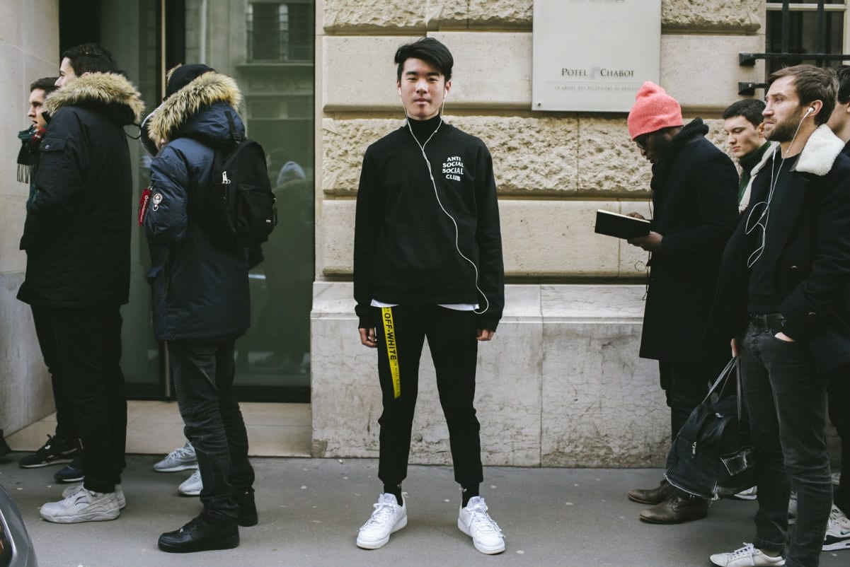 Kendrick Lamar zrobil niespodzianke i odwiedzil fanow w POP-Up Storze6