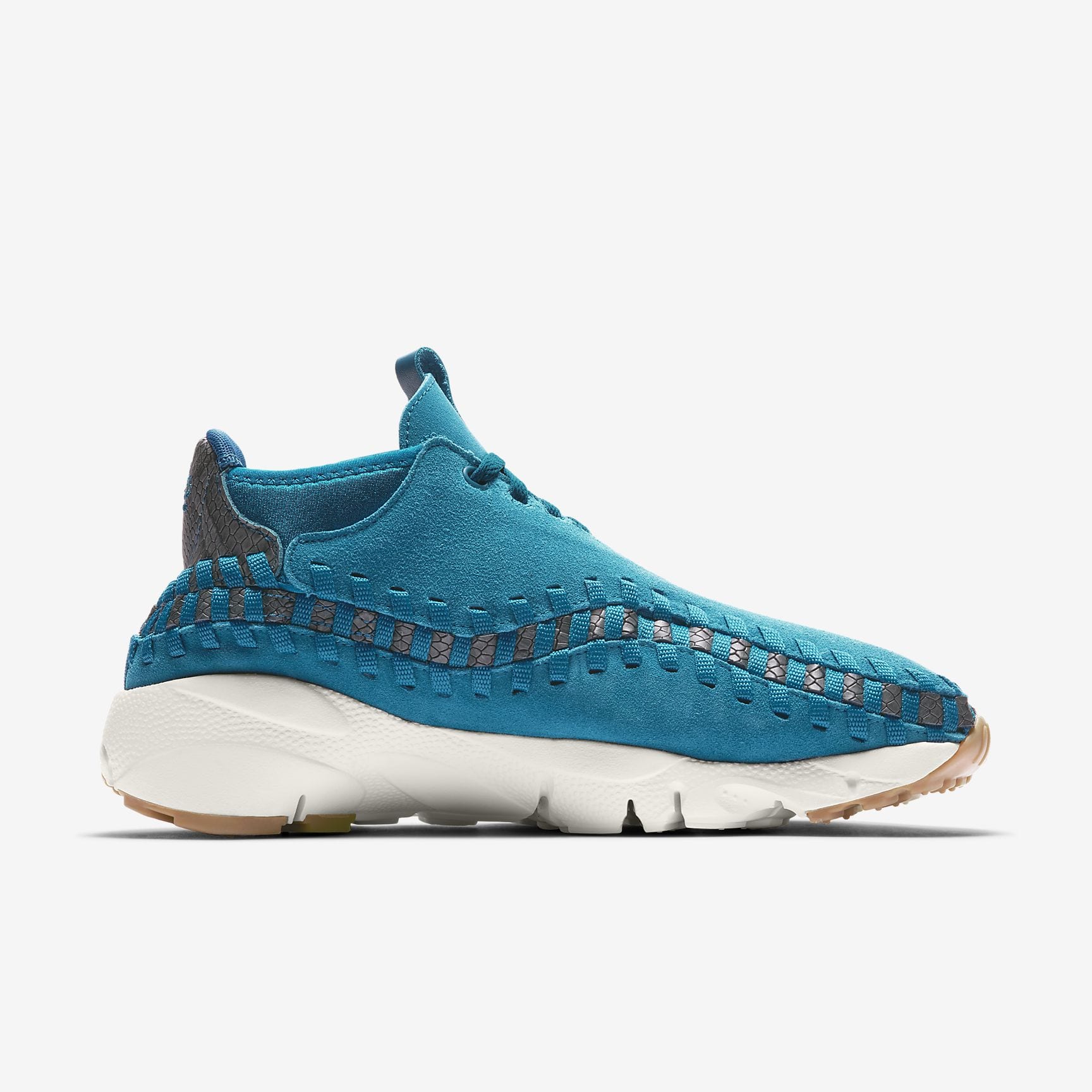 Nike Air Footscape Woven Chukka w kolorystyce „Striking Blue” 2