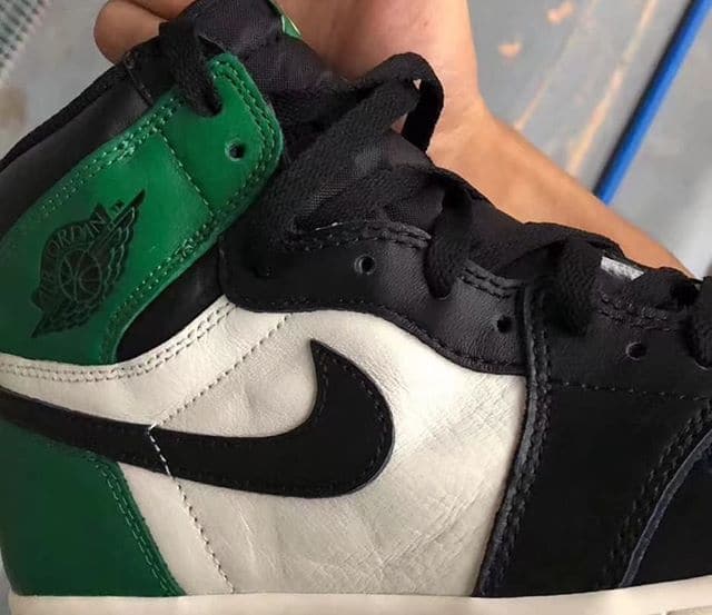 Air Jordan 1 Pine Green 555088-302 2