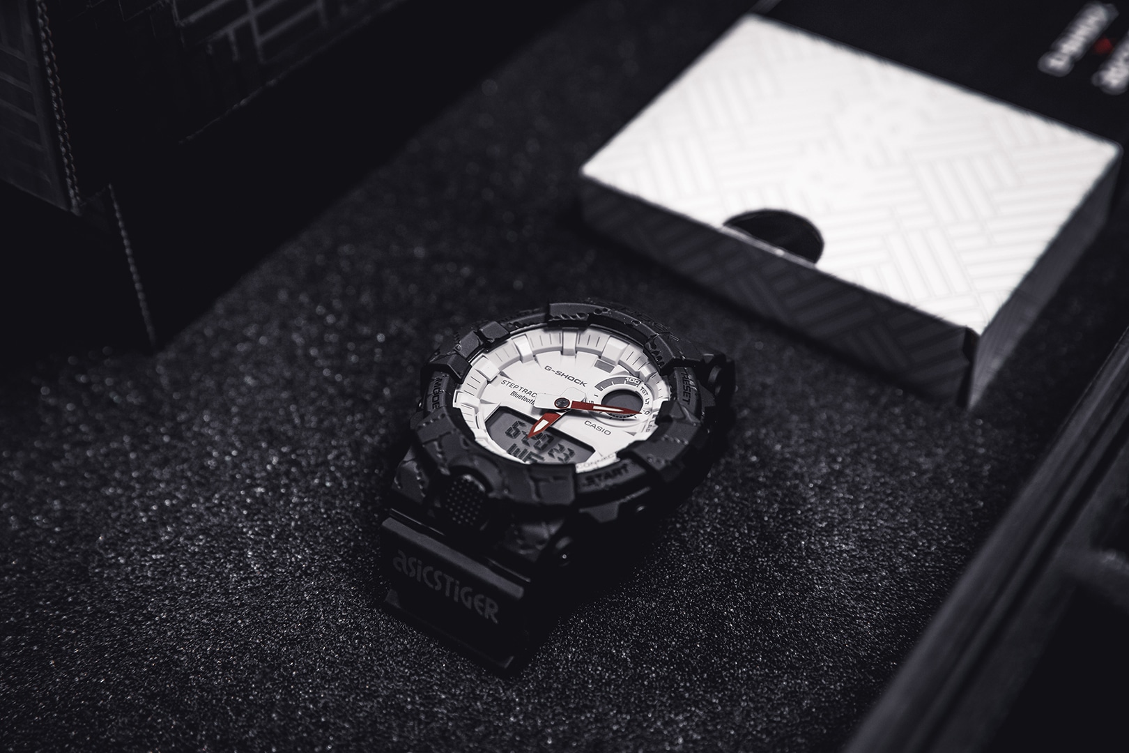 Casio G-Shock x Asics Gel-Mai Knit-8