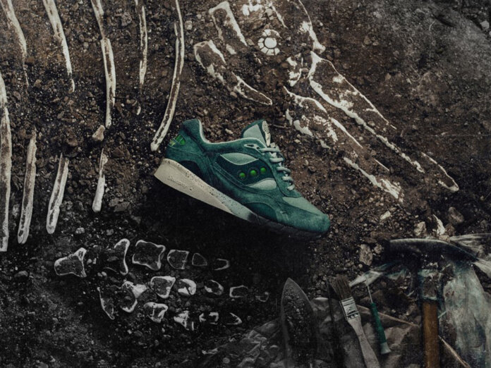 Feature x Saucony Shadow 6000 Living Fossil Feature x Saucony Shadow 6000 Living Fossil