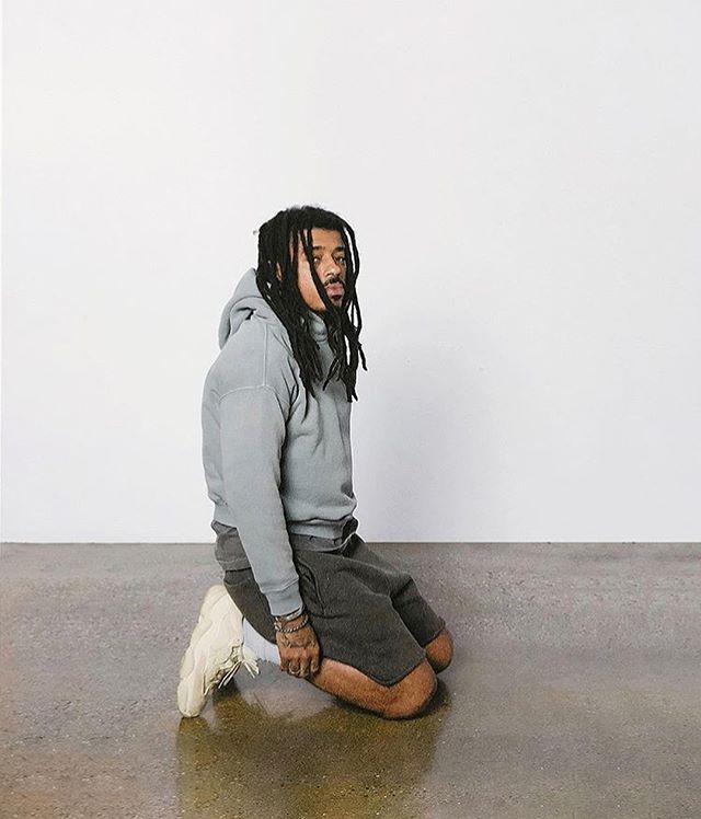 Yeezy 500 Supermoon-12