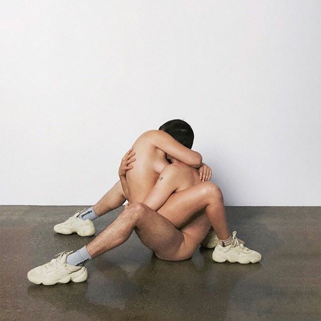 Yeezy 500 Supermoon-20