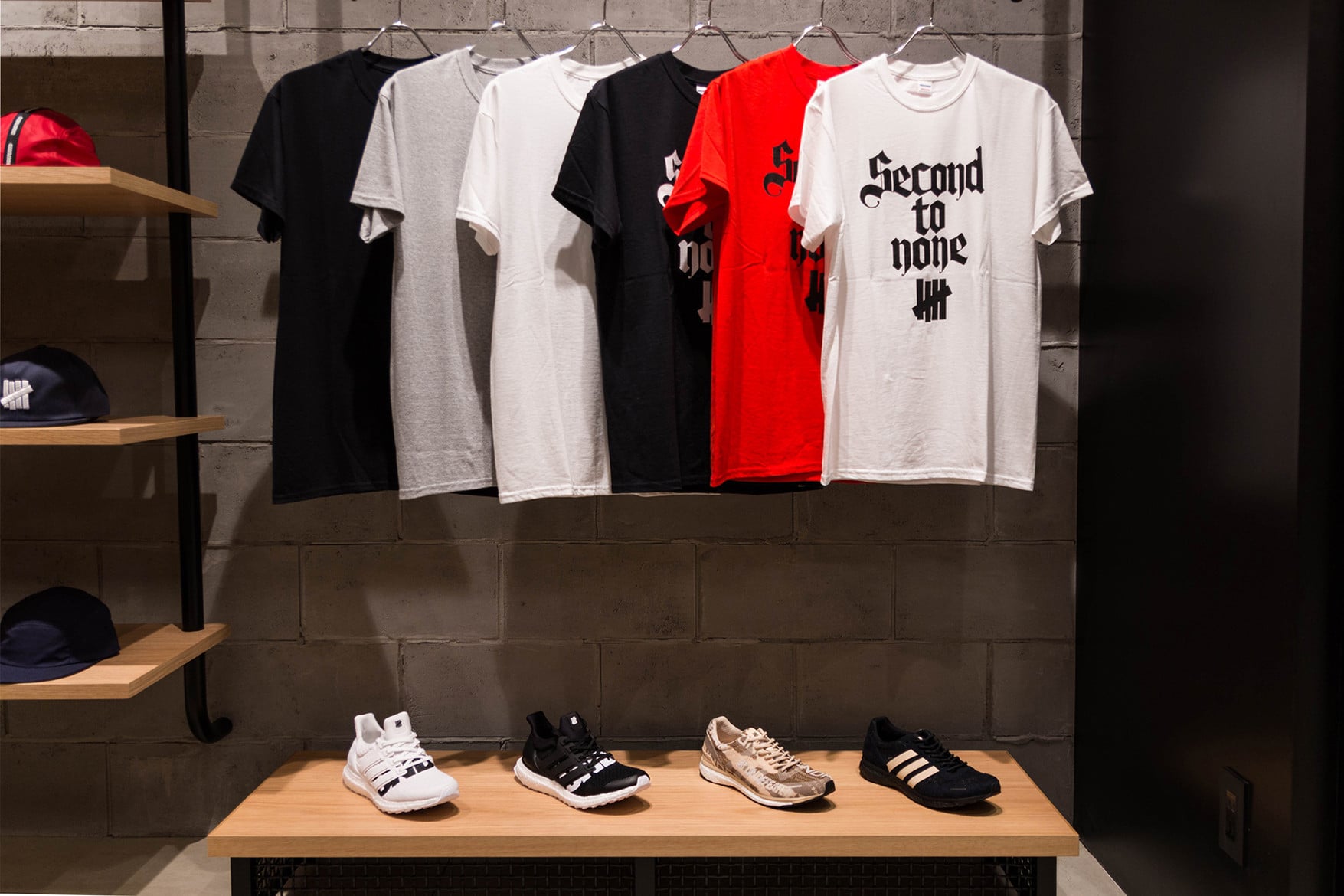 sklep undefeated Harajuku Meiji-Dori store-11
