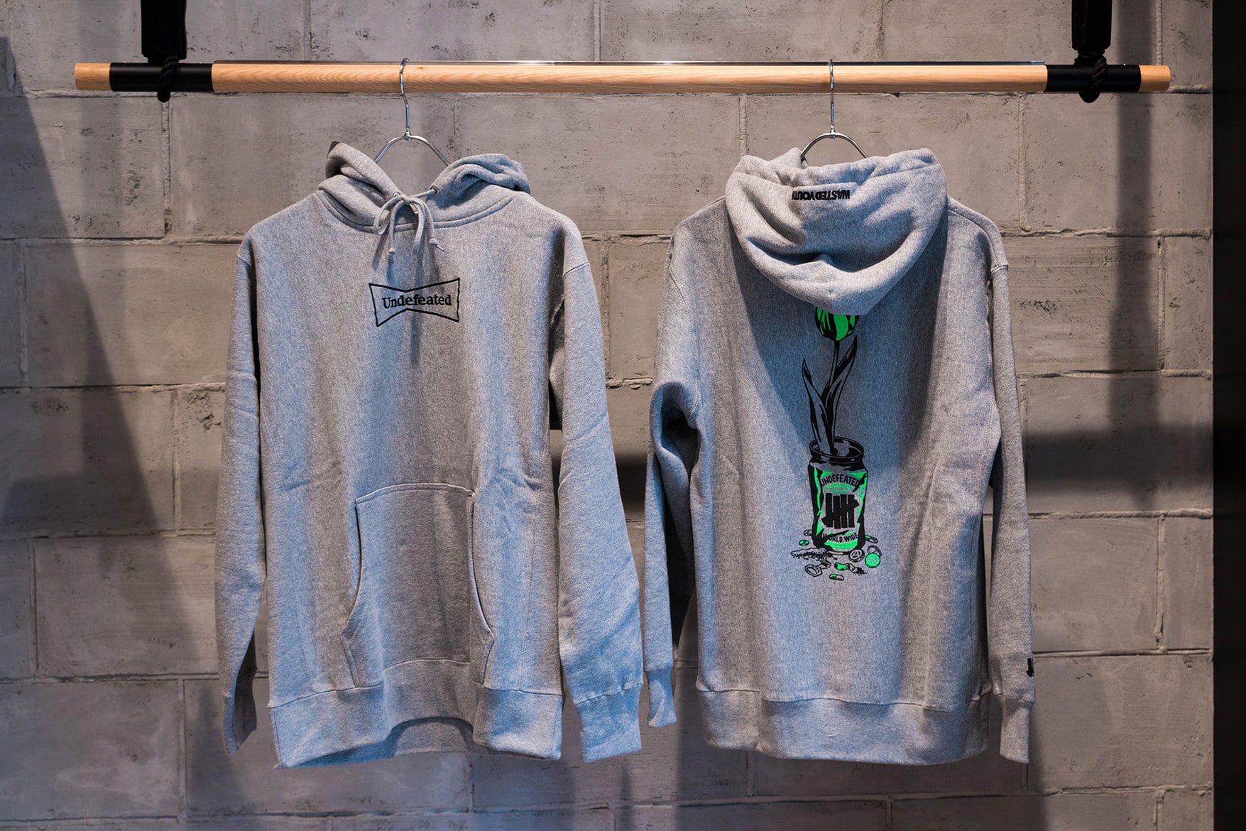 sklep undefeated Harajuku Meiji-Dori store-14