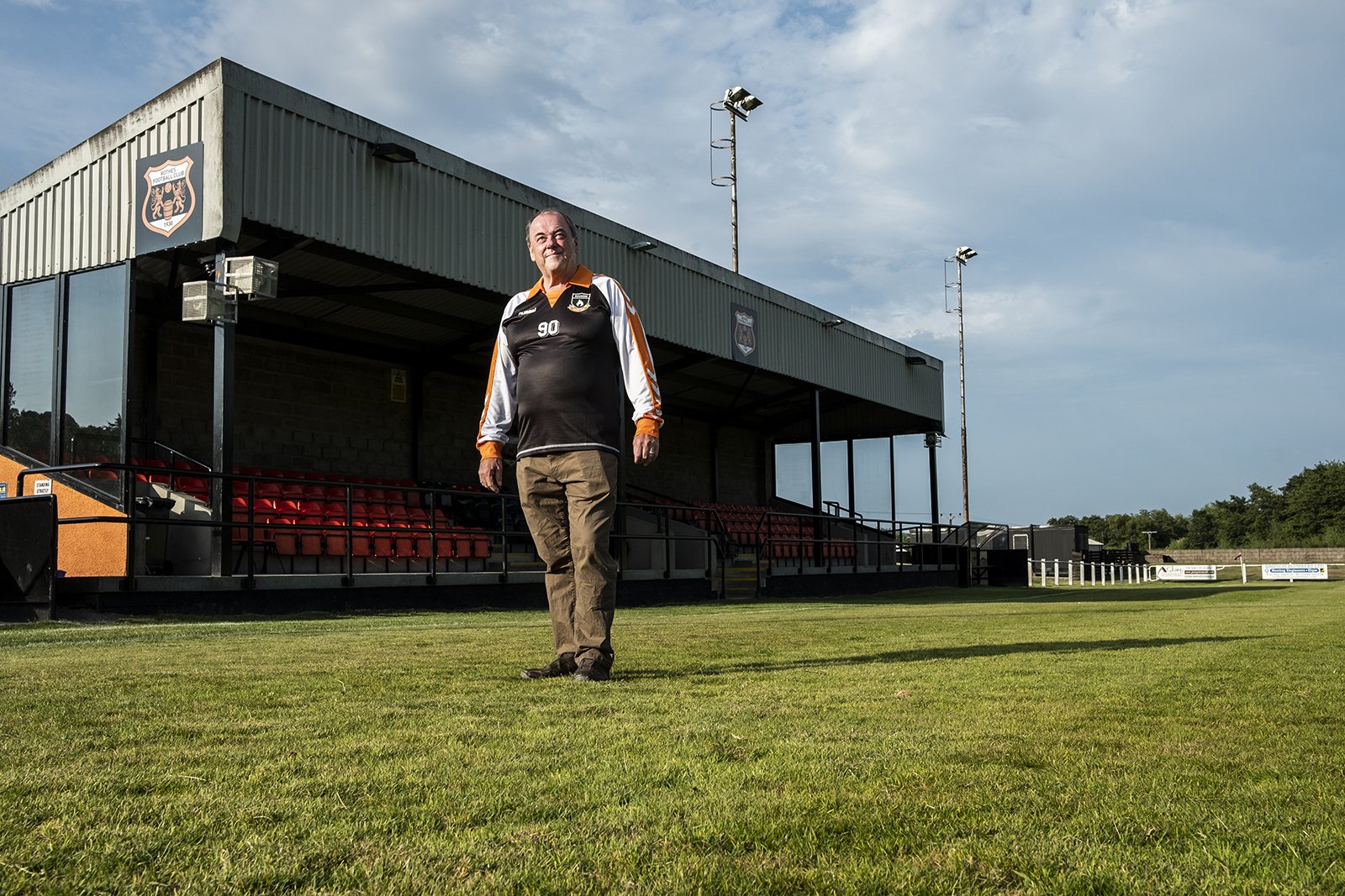 Hanon x Hummel Standing Only Football Pack-16