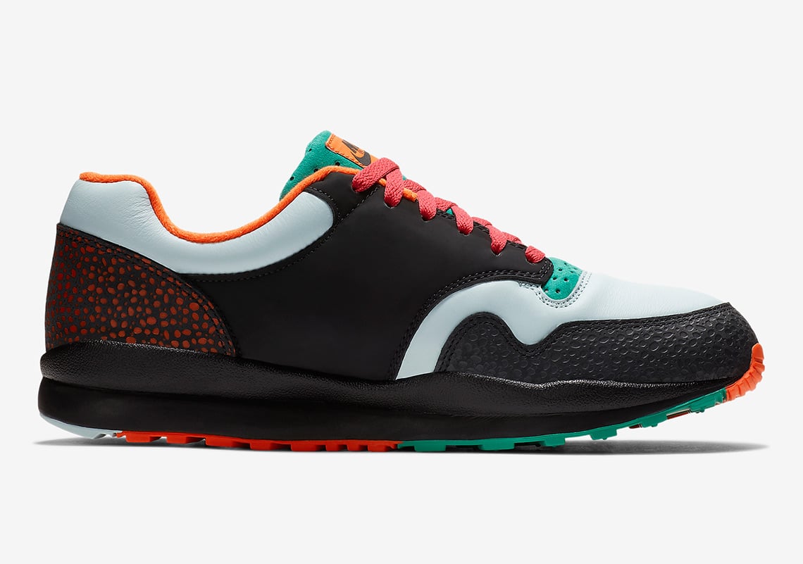 Nike Air Safari Supreme Tech Pack AO3298-002Nike Air Safari Supreme Tech Pack AO3298-002 2