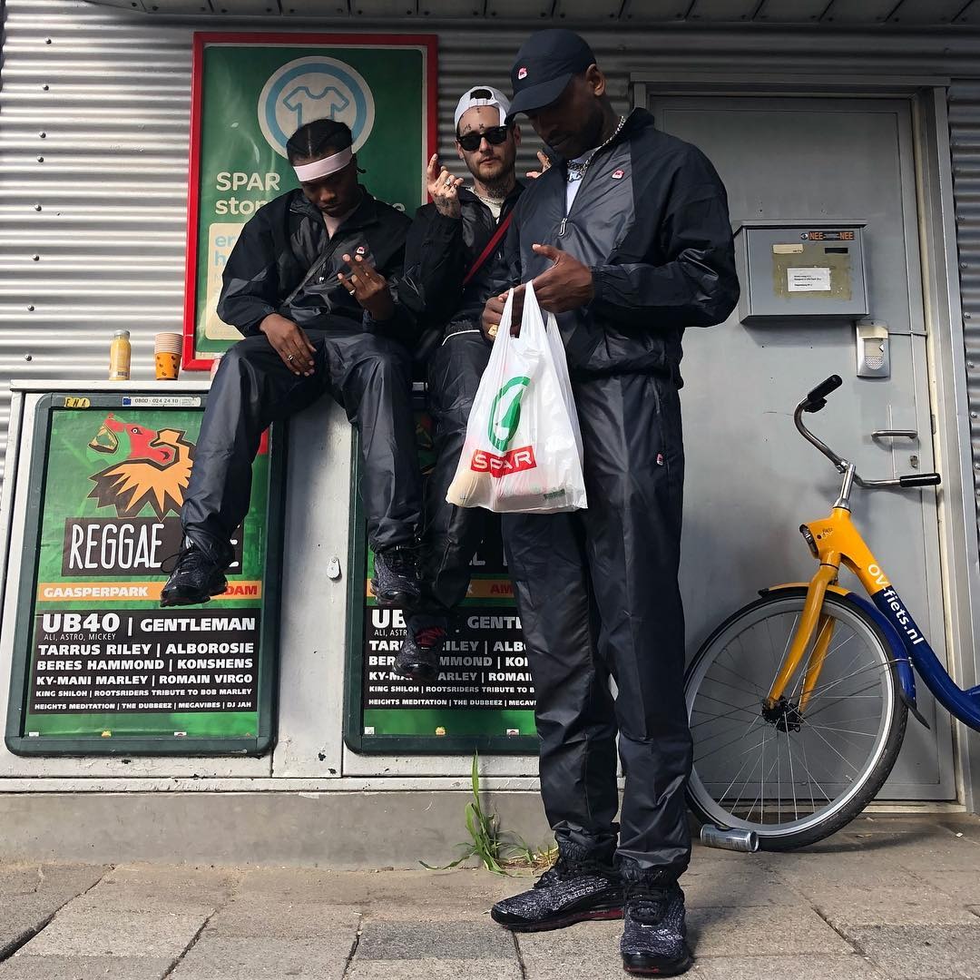 Skepta x Nike Air Max Deluxe Never sleep on Tour AQ9945-001 11