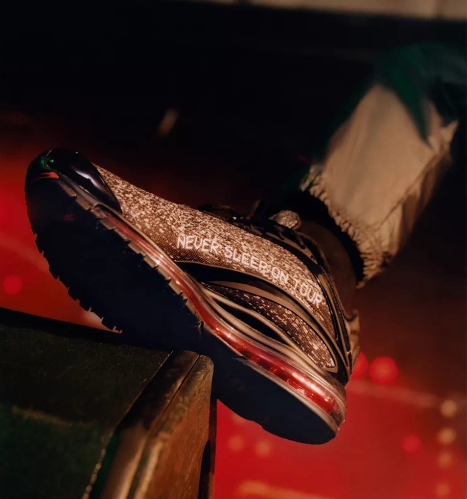 Skepta x Nike Air Max Deluxe Never sleep on Tour AQ9945-001 4