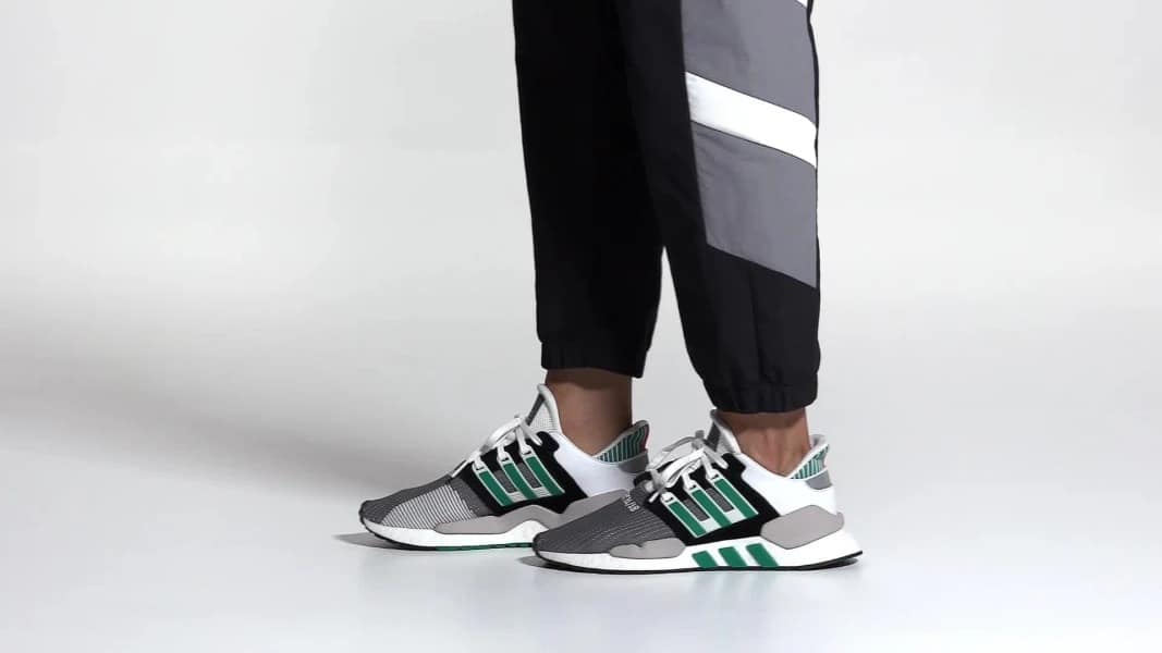 Buty_EQT_Support_91_18_Czern_AQ1