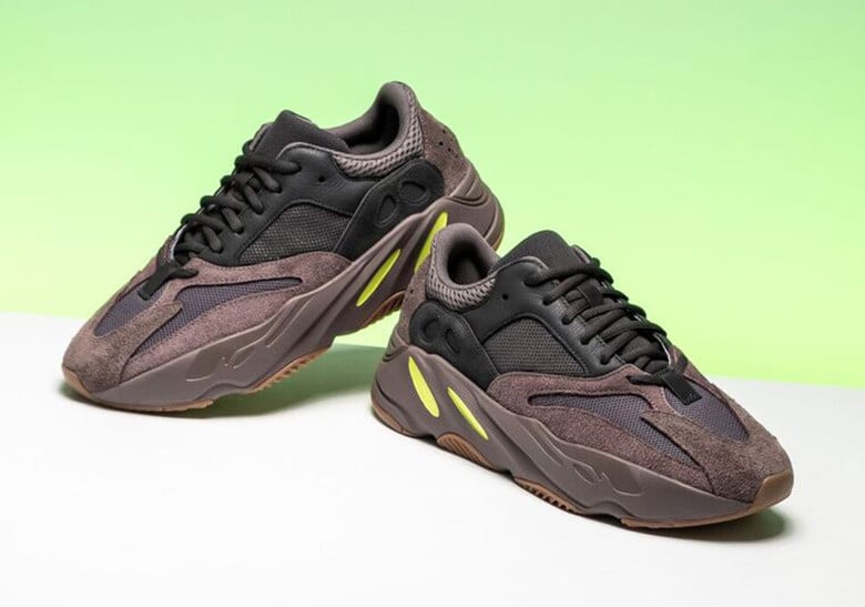 adidas yeezy boost 700 mauve EE9614 3