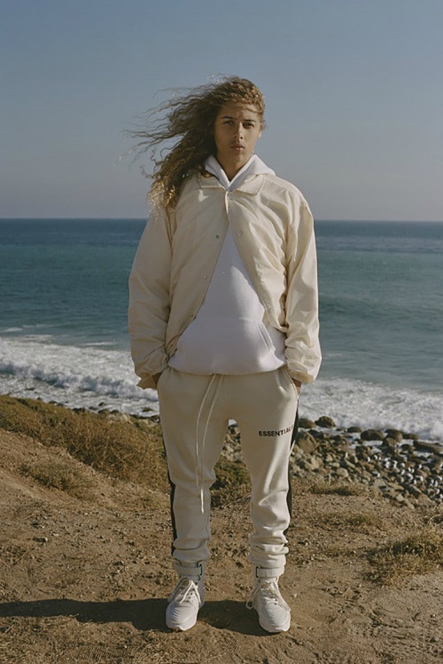 Fear Of God ESSENTIALS 22