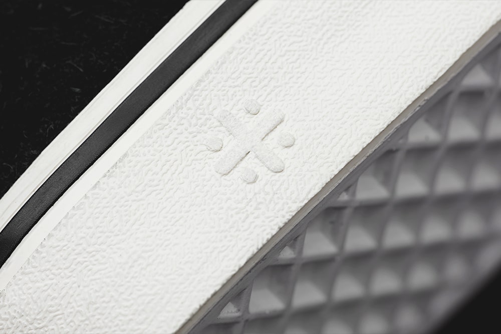 Footpatrol x vans vault 14