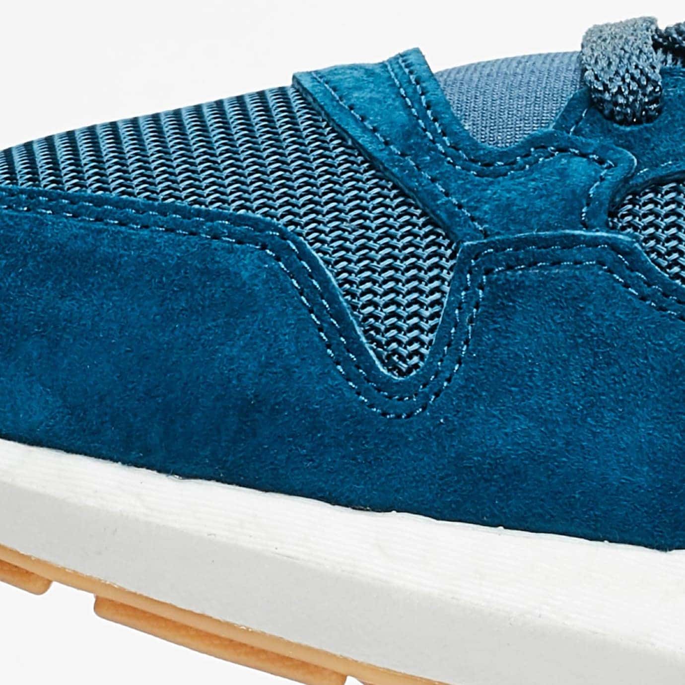 Sneakersnstuff x adidas ZX 500 RM Blue Night 6