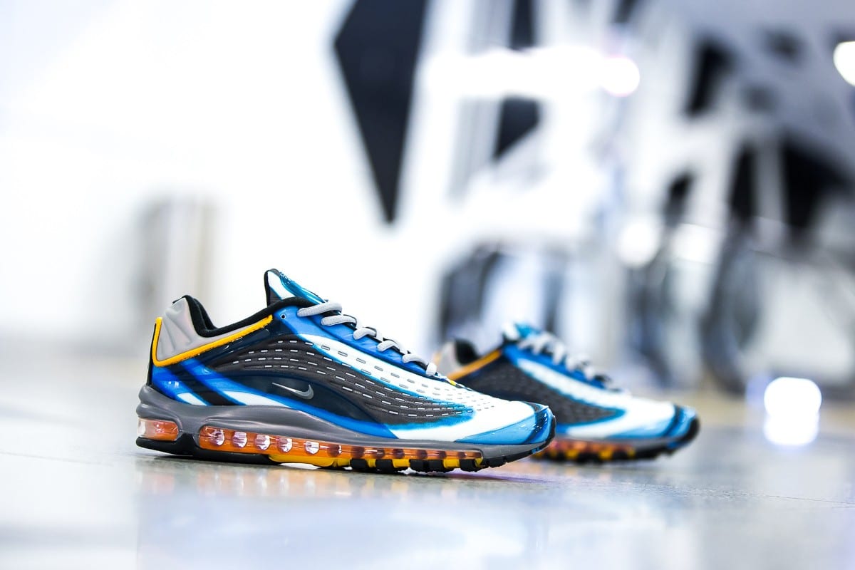 afew-store-sneaker-nike-air-max-deluxe-photo-blue-wolfgrey-orangepeel-black-3119