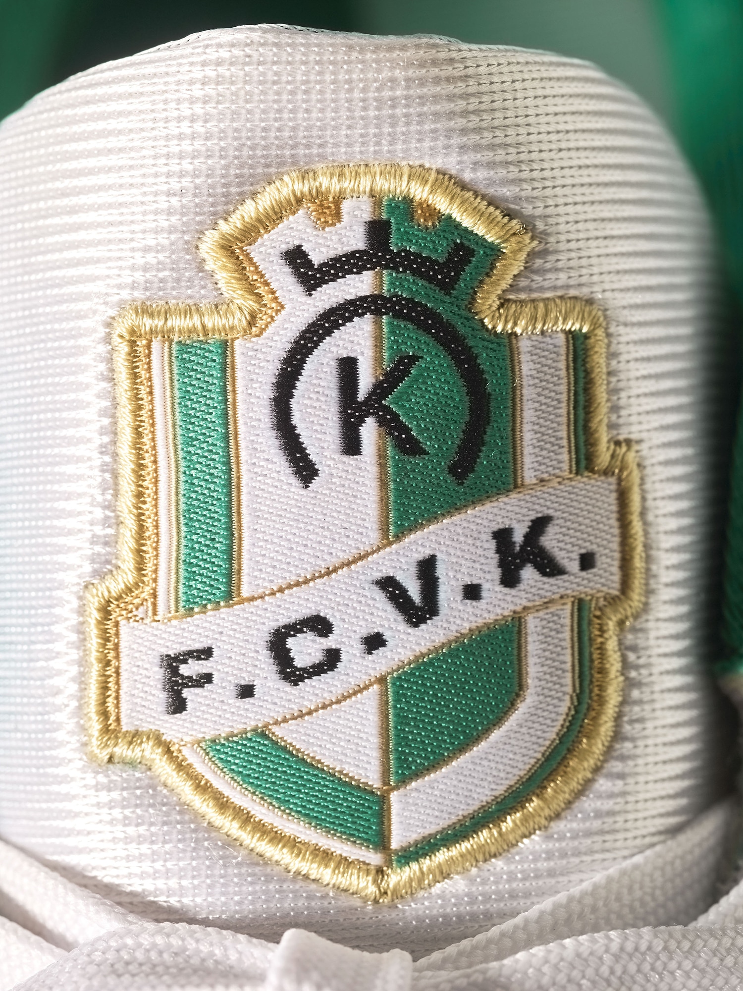 24 Kilates X Reebok CL Nylon FCVK II Futbolin Pack 13