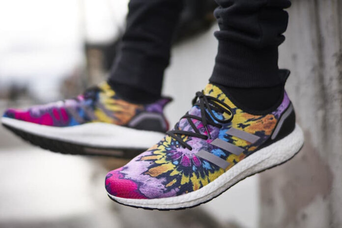 Foot Locker x adidas AM4ATL Foot Locker x adidas AM4ATL