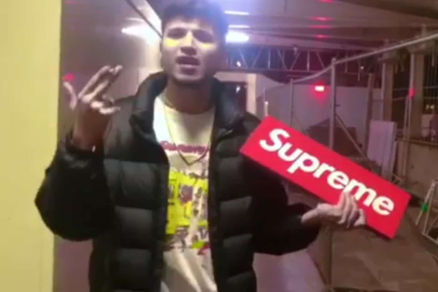supreme szyld