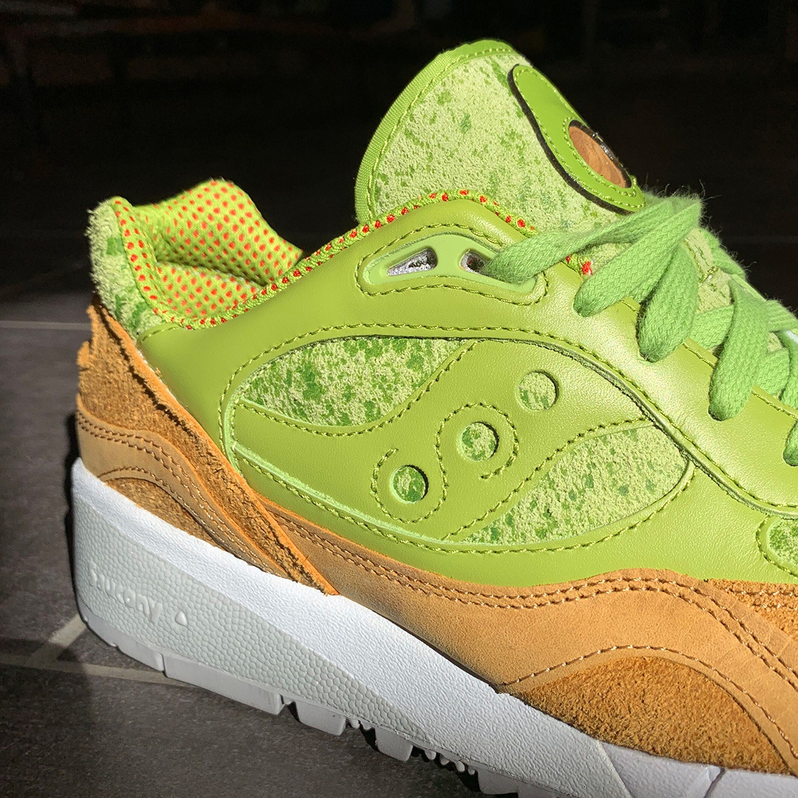 Saucony Shadow 6000 Avocado Toast aka Saucamole 3