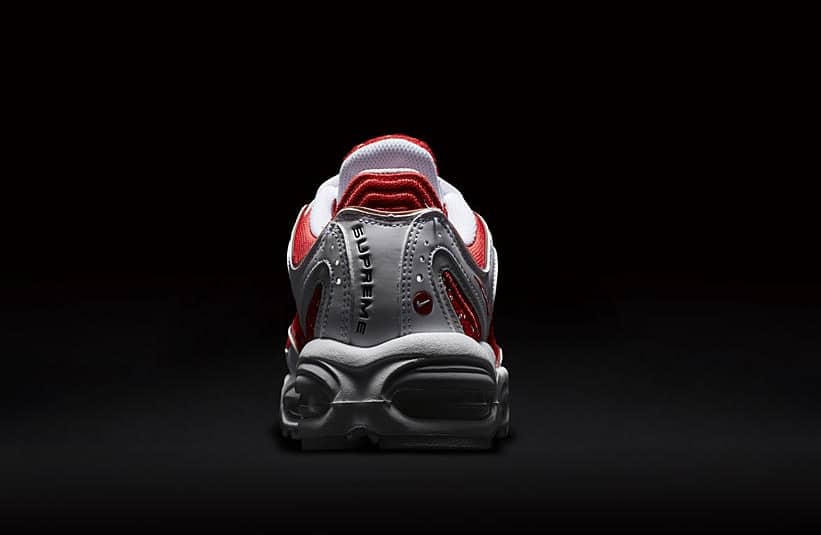 Supreme x Nike Air Max Tailwind 4 IV White University Red AT3854-100 7