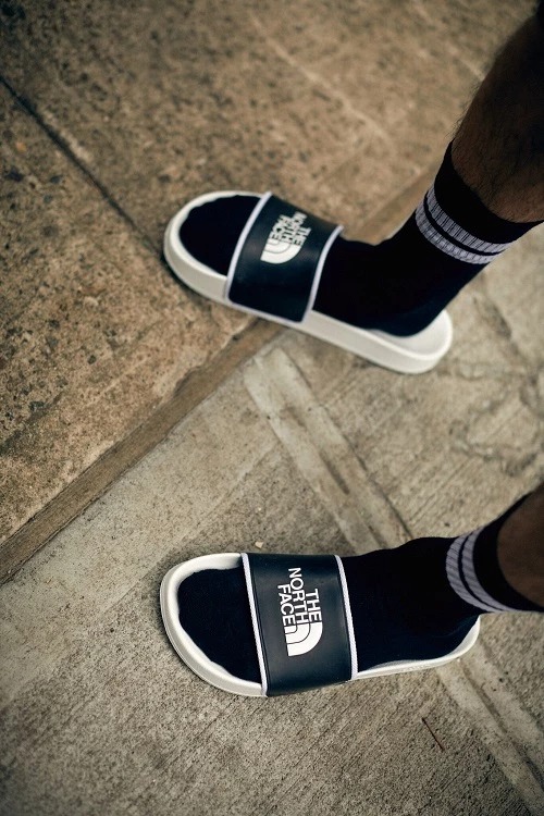 The North Face Rage 92 Black and White 5