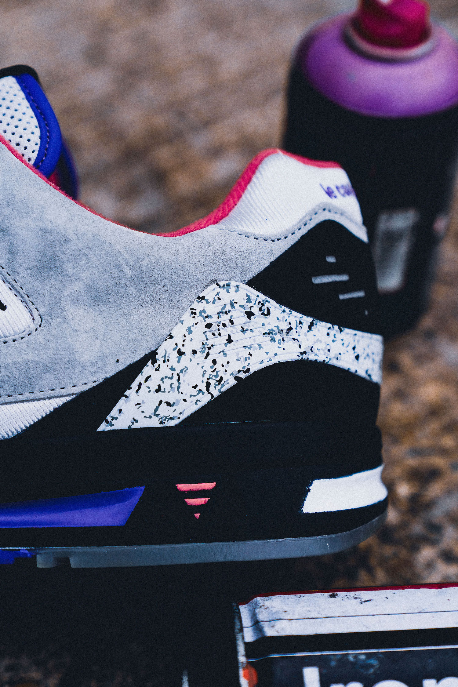 Opium x Le Coq Sportif R1000 Made in France 14