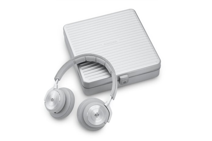 RIMOWA x Bang Olufsen Limited Edition Beoplay H9i RIMOWA x Bang Olufsen Limited Edition Beoplay H9i