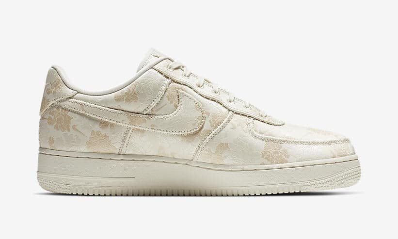 Nike Air Force 1 Low Premium Pale Ivory Sail Guava Ice AT4144-100 2
