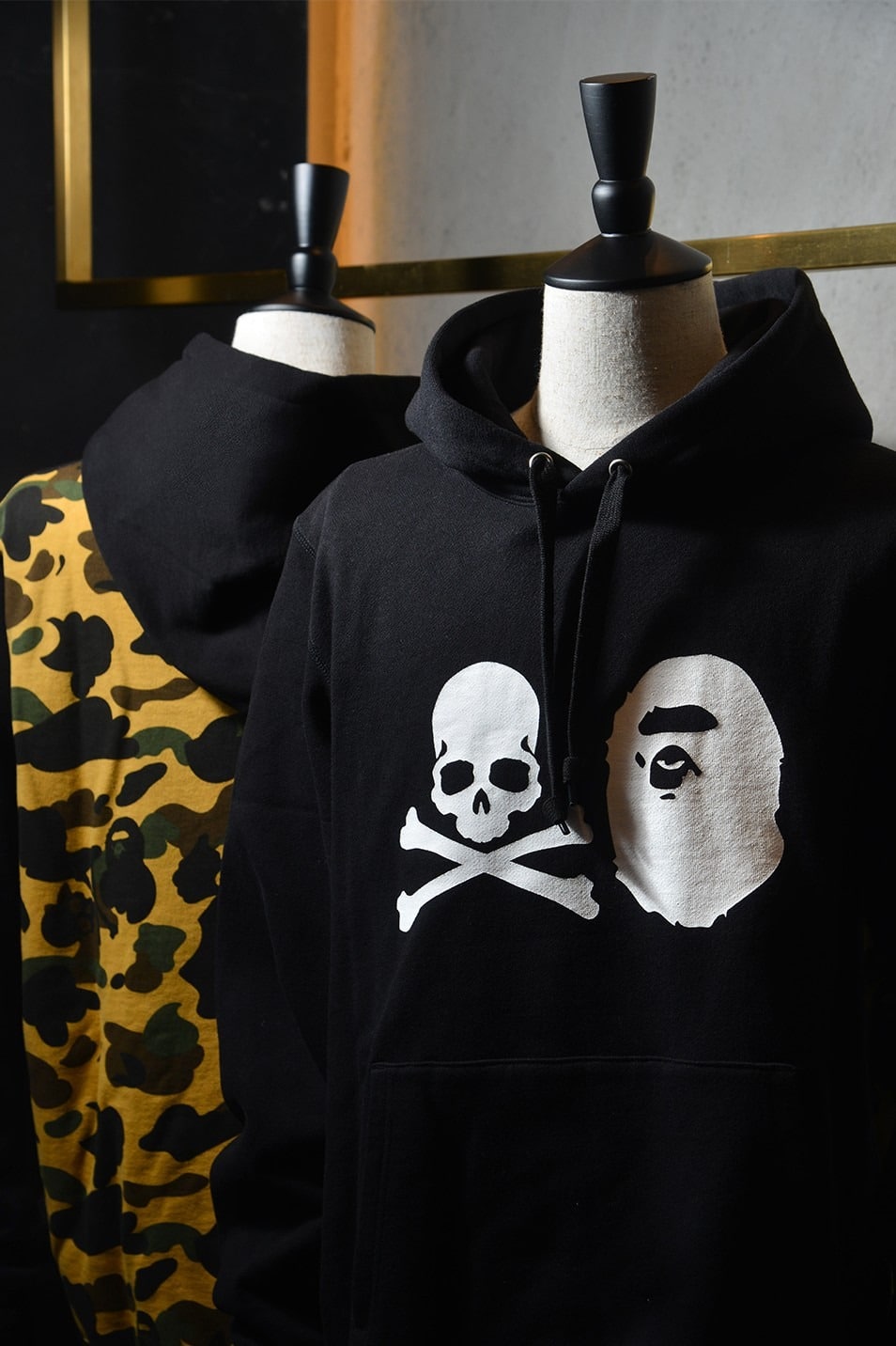 mastermind vs A BATHING APE 4