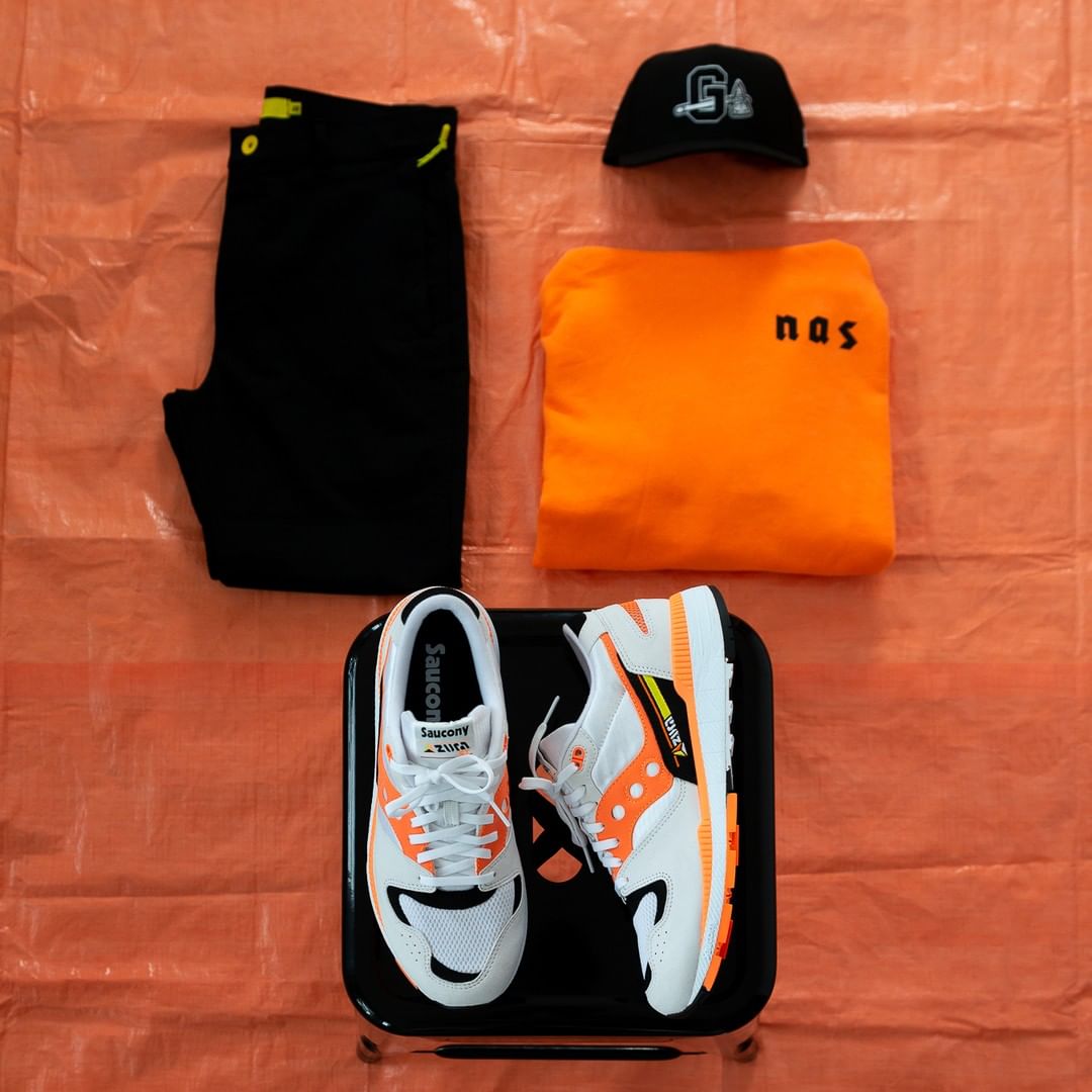saucony azura og white orange black 3