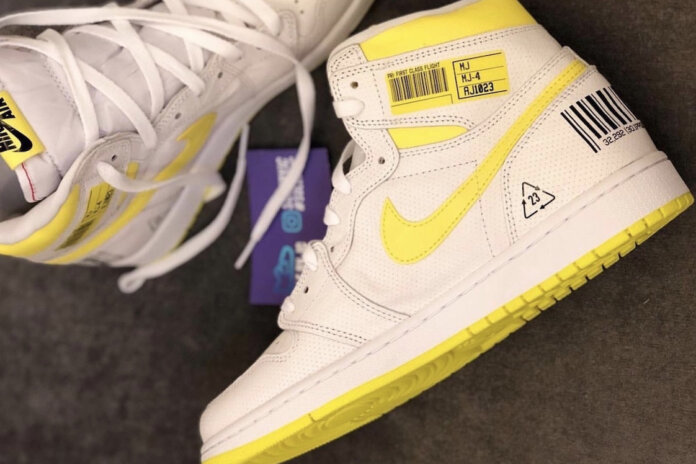 Air Jordan 1 First Class Flight 555088-170