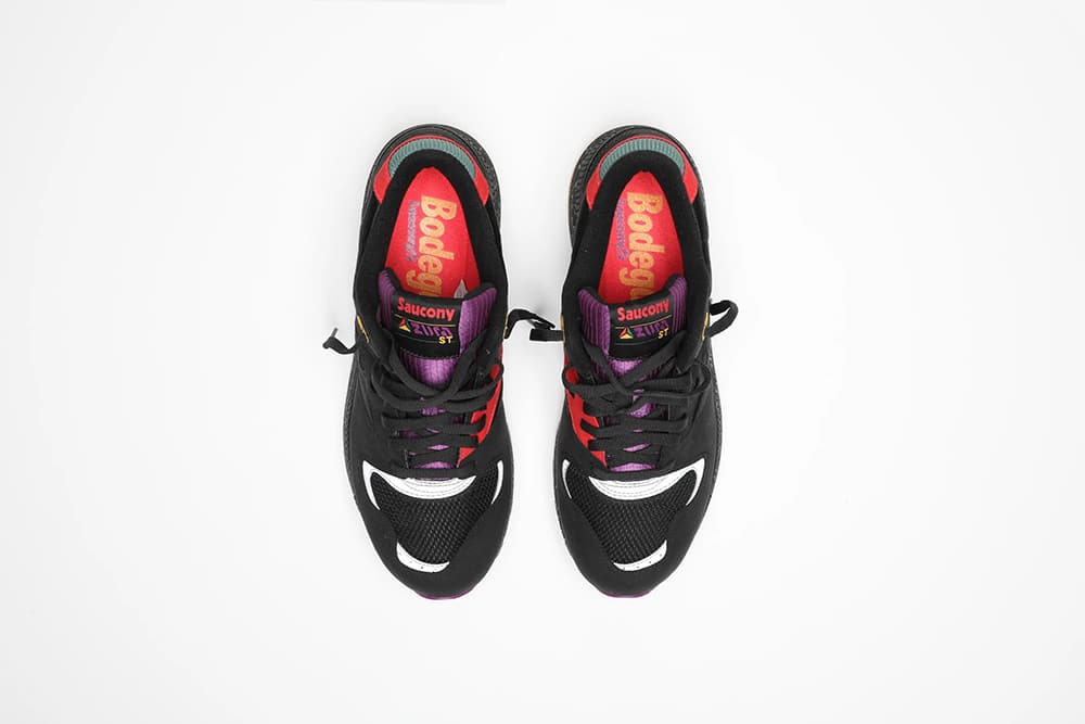Bodega x Saucony Azura Lucky 13 6