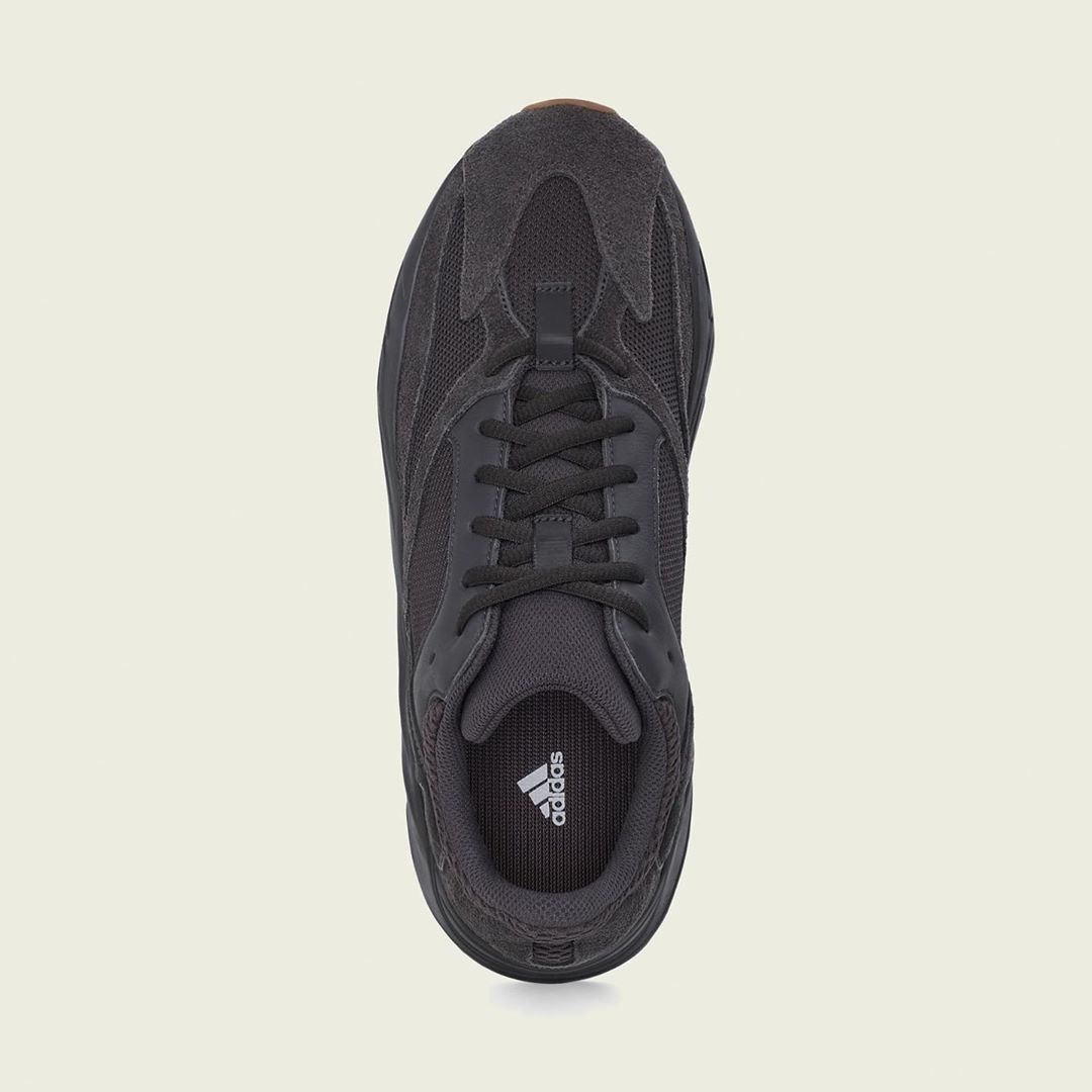 adidas Yeezy Boost 700 Utility Black 1