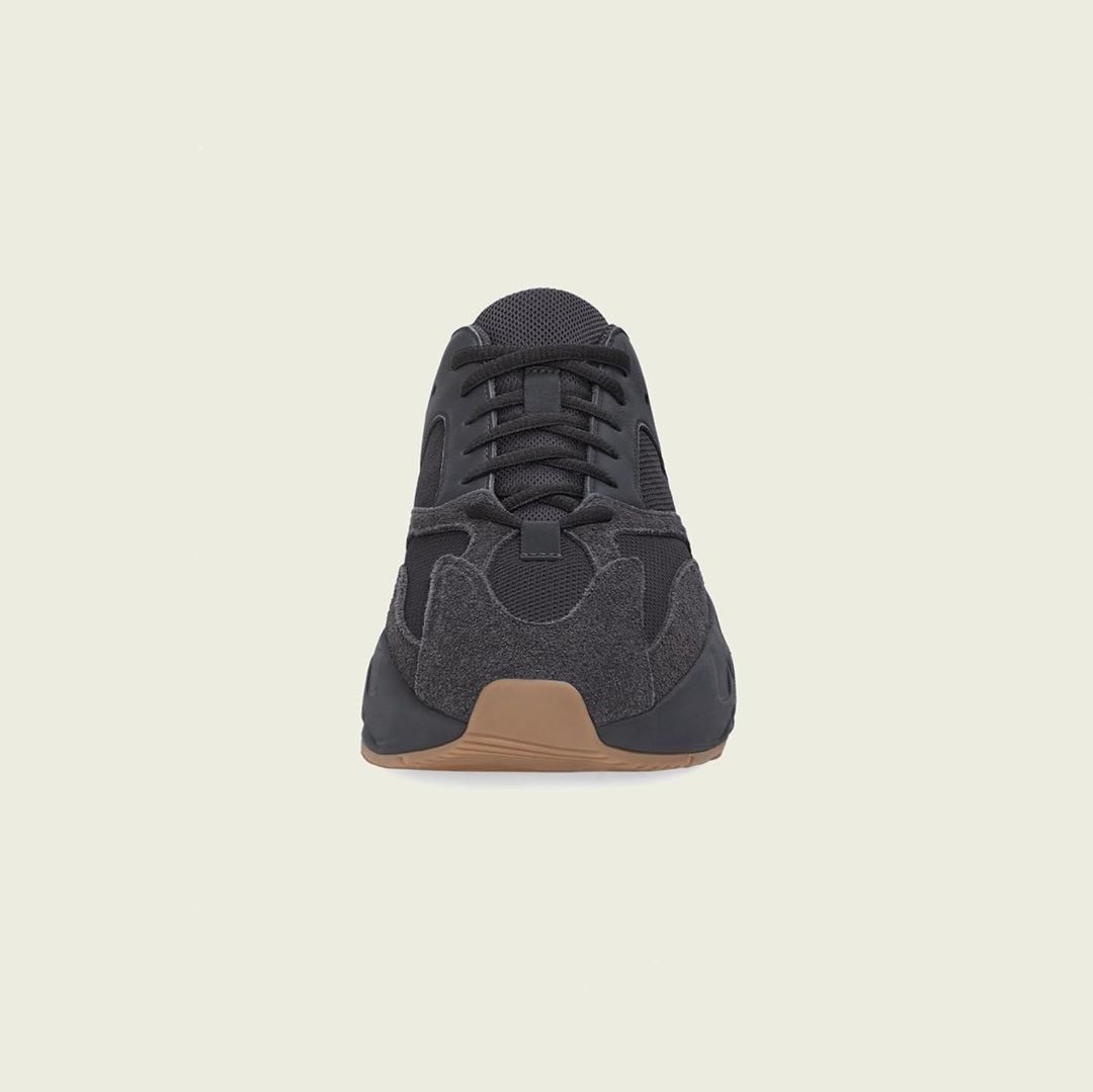 adidas Yeezy Boost 700 Utility Black 2