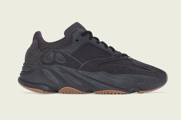 adidas Yeezy Boost 700 Utility Black adidas Yeezy Boost 700 Utility Black