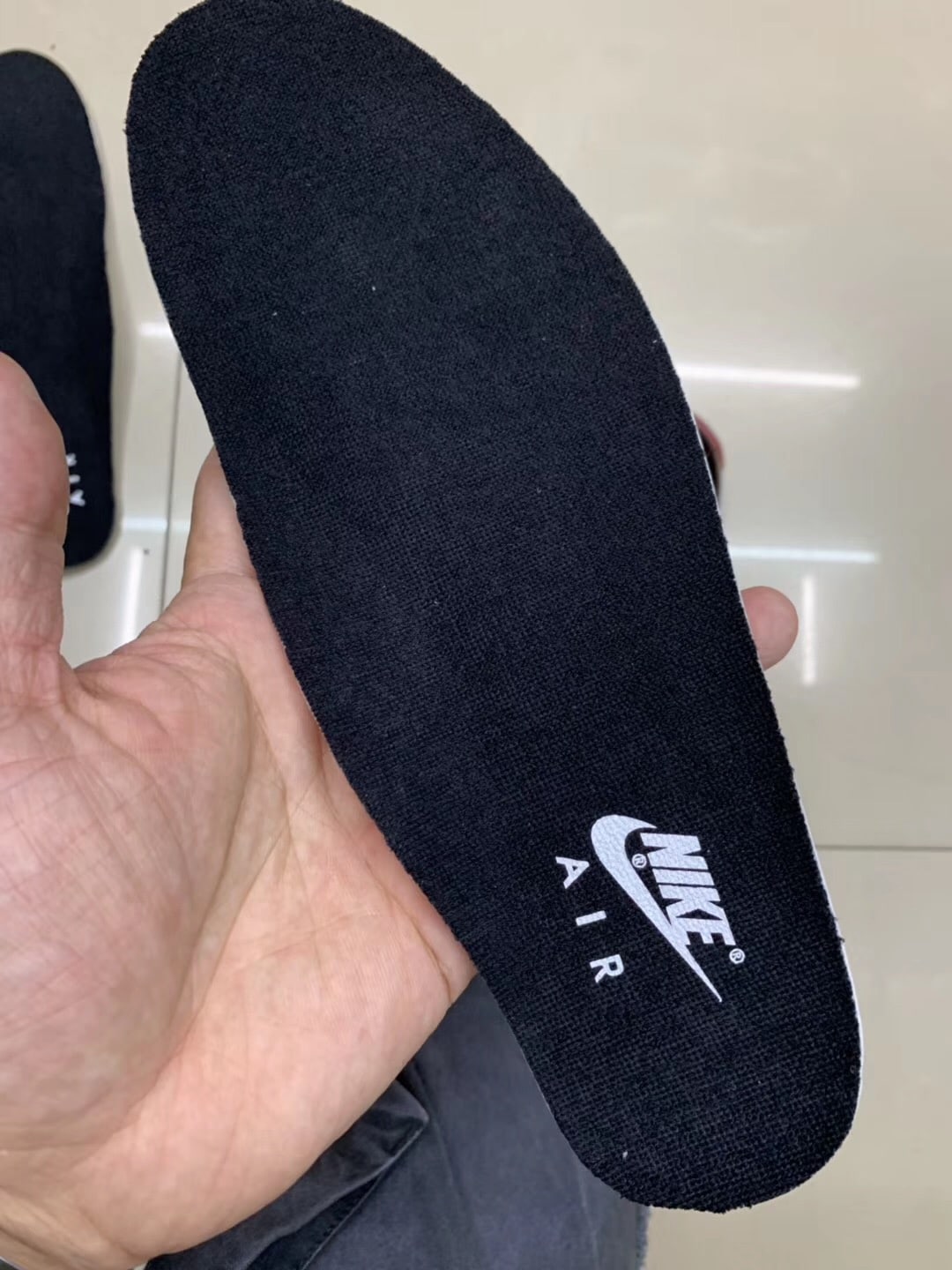 Air Jordan 11 Bred 2019 378037-061 7