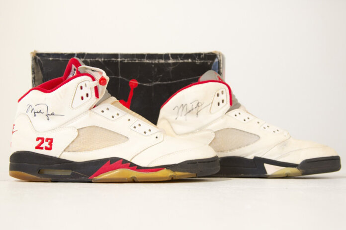 Air Jordan 5 Fire Red OG Air Jordan 5 Fire Red OG