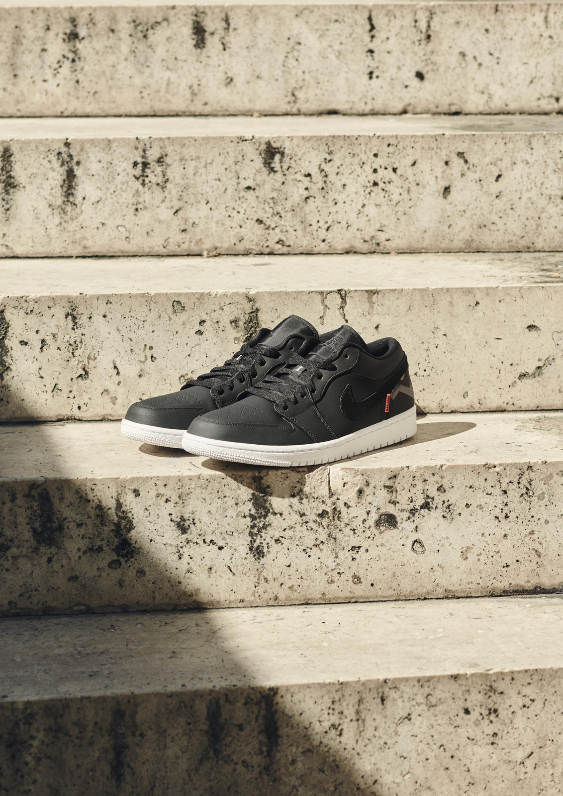 Jordan Brand x Paris Saint-Germain 5