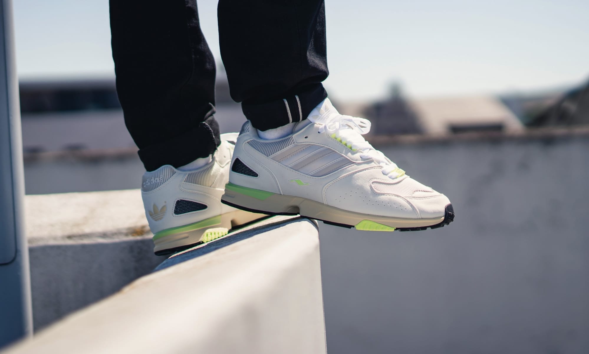 adidas zx 4000 white ee4762 1