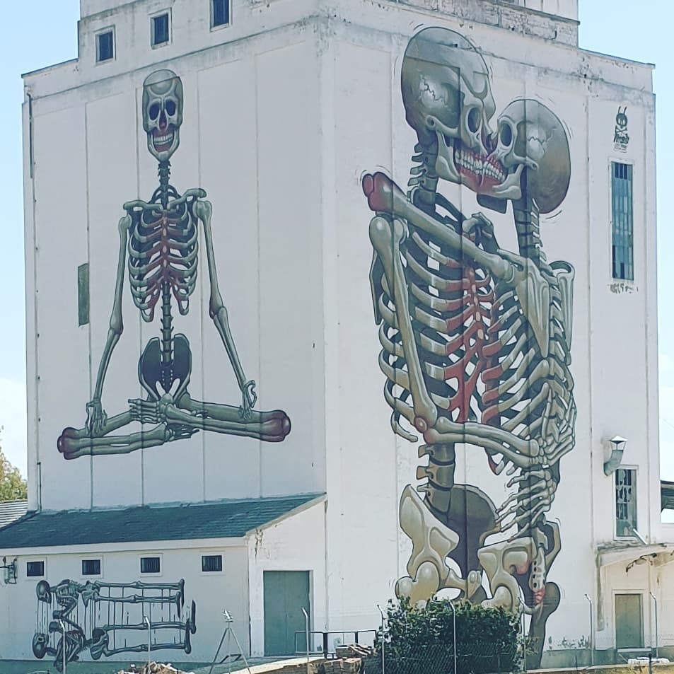 Mural Nychos The Pillar Of Unified Love 10