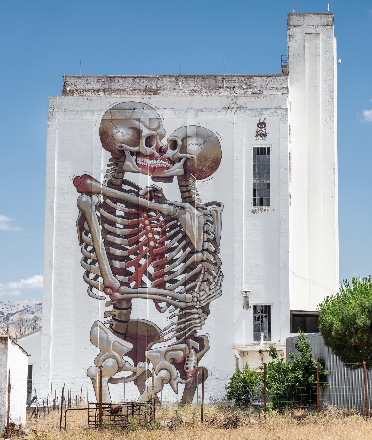 Mural Nychos The Pillar Of Unified Love 5