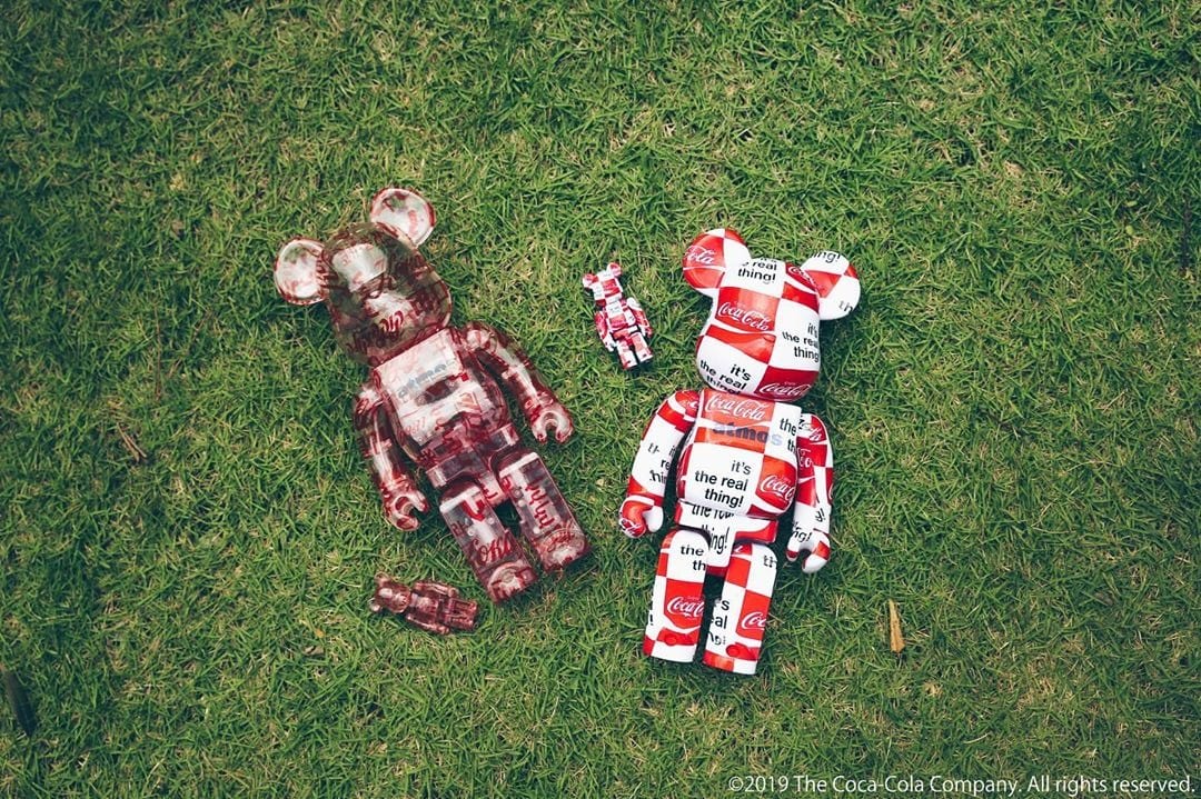 Medicom Toy x atmos x Coca-Cola BEARBRICK 4