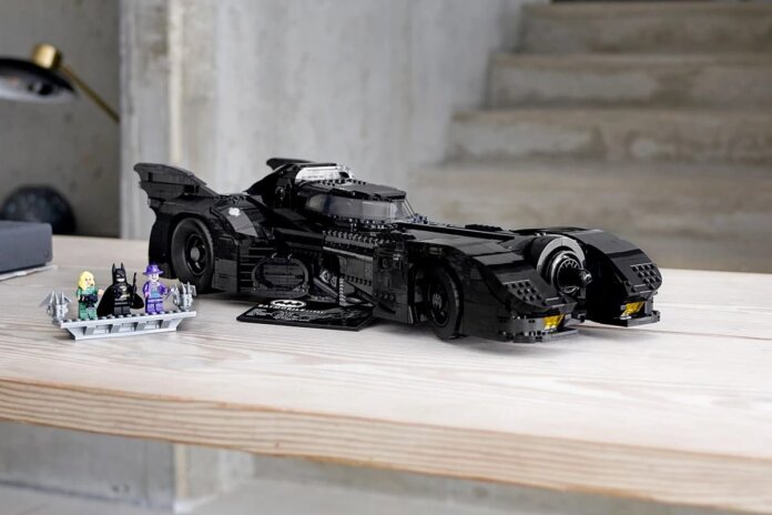Batmobil LEGO DC Batman 1989