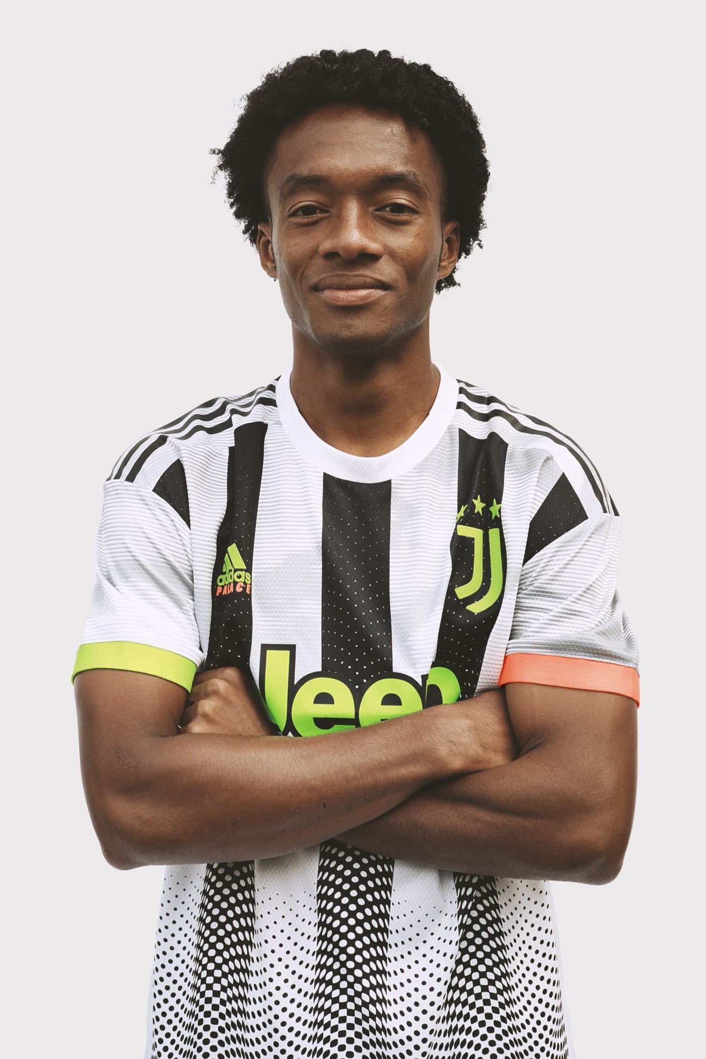 Juventus x Palace x adidas Football 13