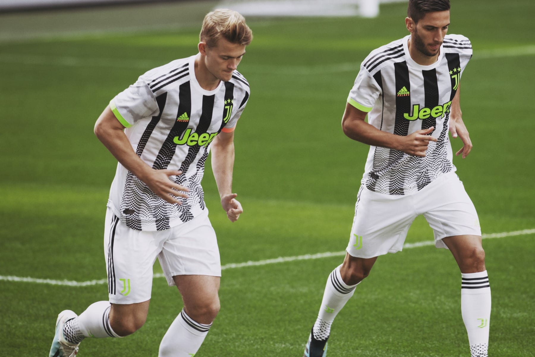 Juventus x Palace x adidas Football 7