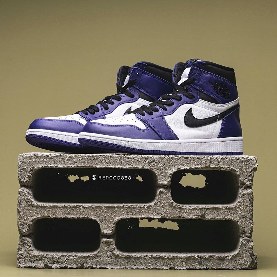 Air Jordan 1 High Court Purple White Black 555088-500 1