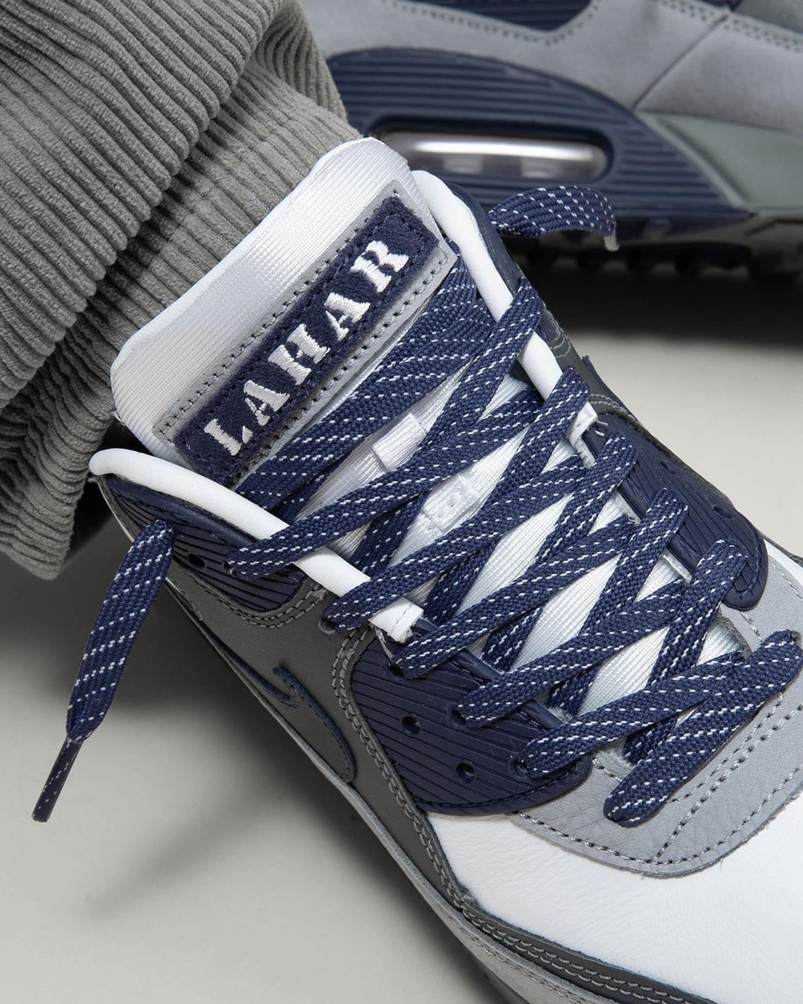 Nike Air Max 90 Lahar Escape White Neutral Indigo Smoke Grey CI5646-100 3