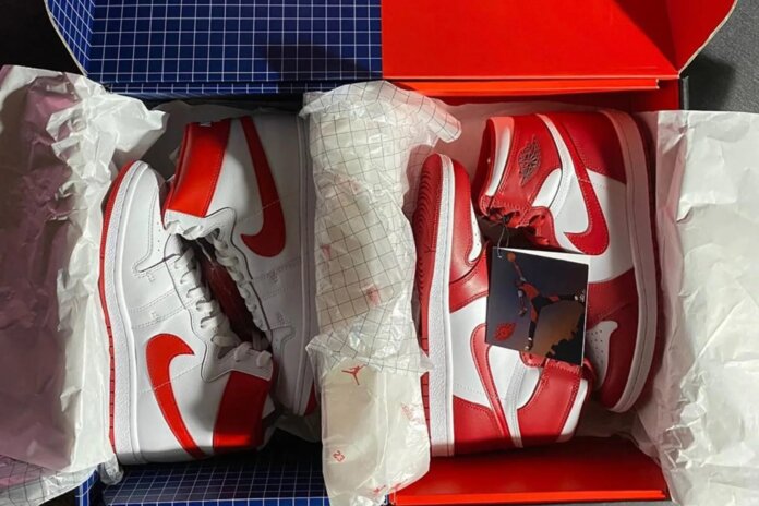 Nike Air Ship x Air Jordan 1 Pack Nike Air Ship x Air Jordan 1 Pack